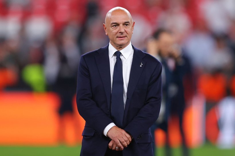 Daniel Levy a demisionat din funcţia de preşedinte executiv al celor de la Tottenham. El a condus aproape 25 de ani clubul la care este legitimat Radu Drăguşin