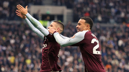 Aston Villa bate la Tottenham şi urcă în mijlocul clasamentului