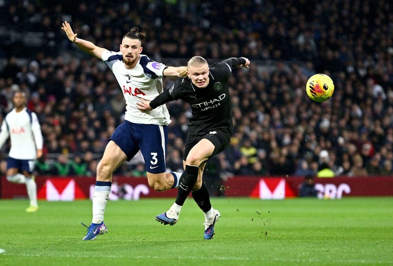 Adio, Serie A! Tottenham a blocat transferul lui Radu Drăguşin: „Nu pleacă nicăieri!”