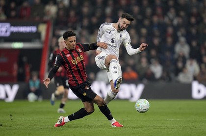 Manchester United a condus de două ori, dar nu a putut câştiga cu Bournemouth