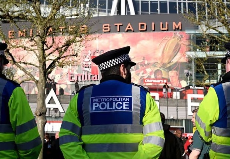 Premier League va finanţa sistemul de recunoaştere facială în timp real pentru Poliţia Metropolitană din Londra în zilele de meci