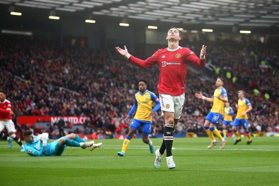 Cristiano Ronaldo, cel mai slab de pe teren cu Southampton! Manchester United a obţinut doar o remiză. Ce au scris jurnaliştii britanici