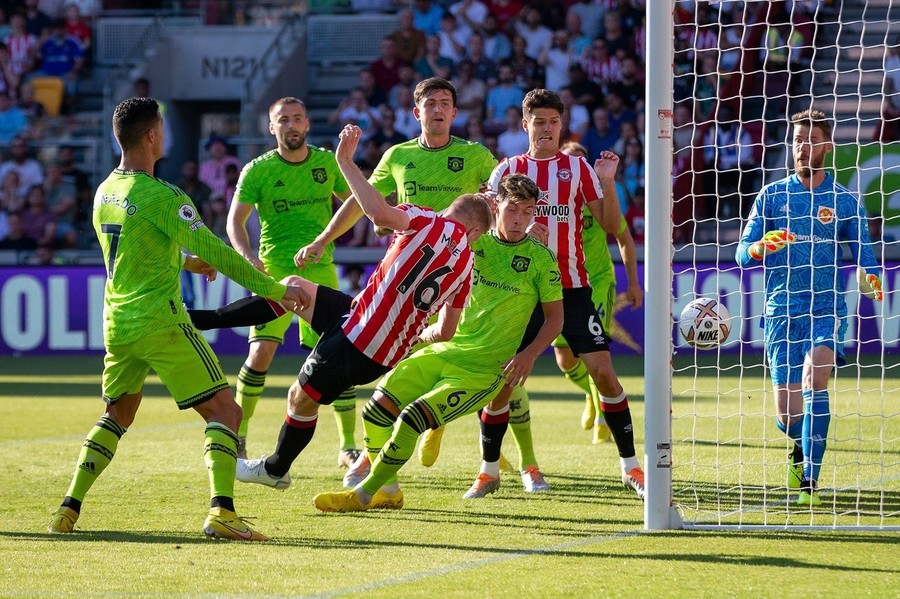 Brentford - Manchester United 4-0! ”Diavolii roşii” au reuşit să nu încaseze vreun gol în a doua repriză