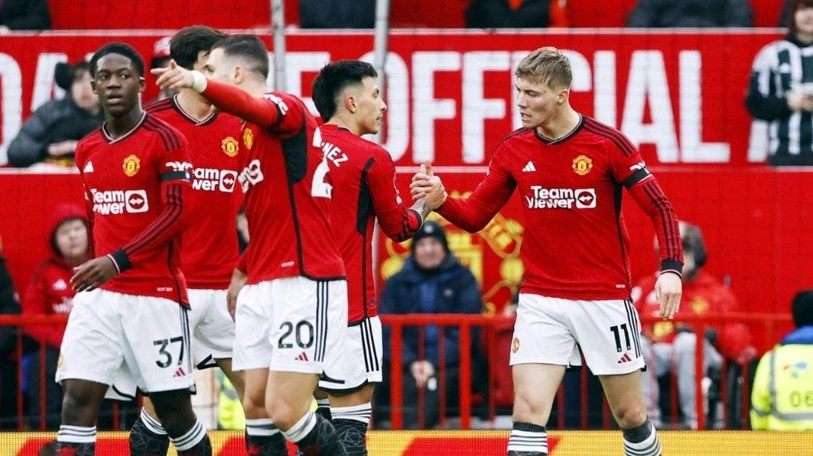 Fix de asta nu avea nevoie Manchester United! Cât timp va fi indisponibil omul de bază a lui Erik ten Hag