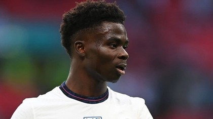 Cât timp va lipsi Bukayo Saka de pe teren din cauza unei accidentări
