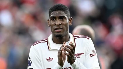 Fundaşul Cristian Mosquera ar putea fi indisponibil pentru cel puţin şase săptămâni