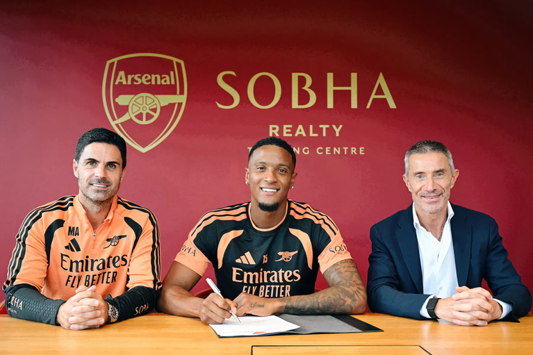 Internaţionalul englez Ezri Konsa a semnat cu Arsenal Londra