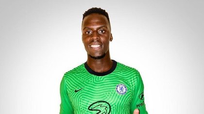 Portarul Edouard Mendy, cumpărat de Chelsea cu 24 de milioane de euro de la Rennes. Kepa, şanse mari să fie rezervă