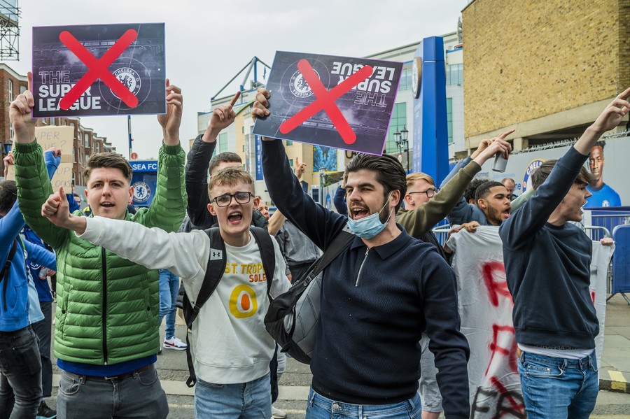 ULTIMA ORĂ | Chelsea pregăteşte retragerea din Super Liga Europeană, după protestele vehemente ale fanilor