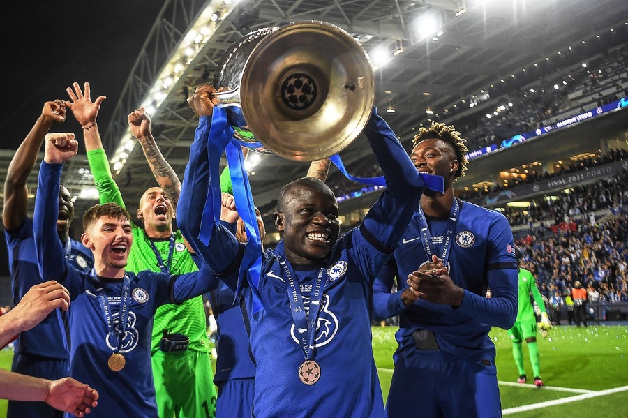 N'golo Kanté, primul în clasamentul pentru Balonul de Aur 