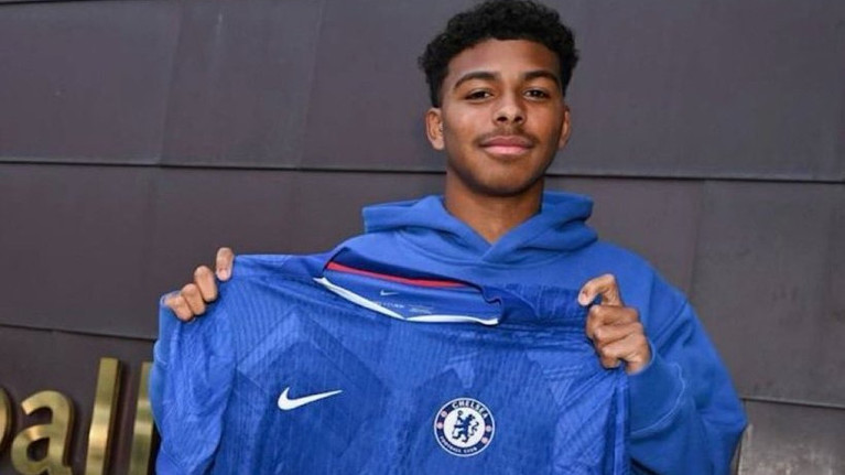 Isago, fiul lui Thiago Silva, a semnat primul său contract profesionist cu Chelsea la vârsta de 17 ani