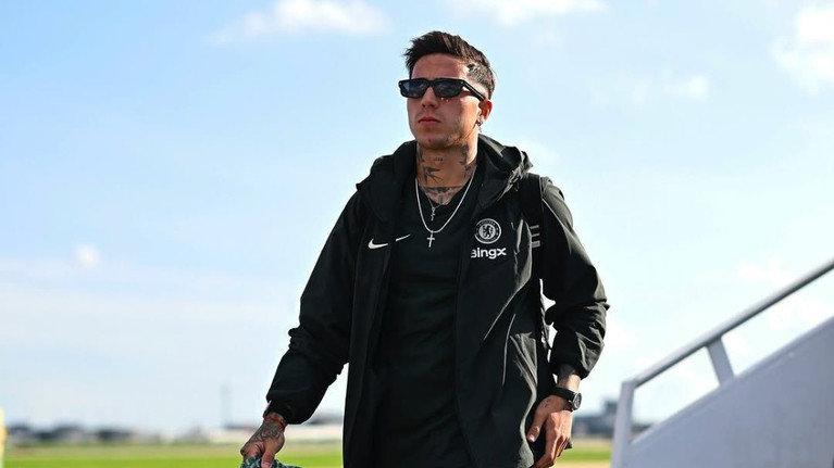 Impresarul lui Enzo Fernandez, nemulţumit că mijlocaşul a fost suspendat două meciuri de antrenorul lui Chelsea