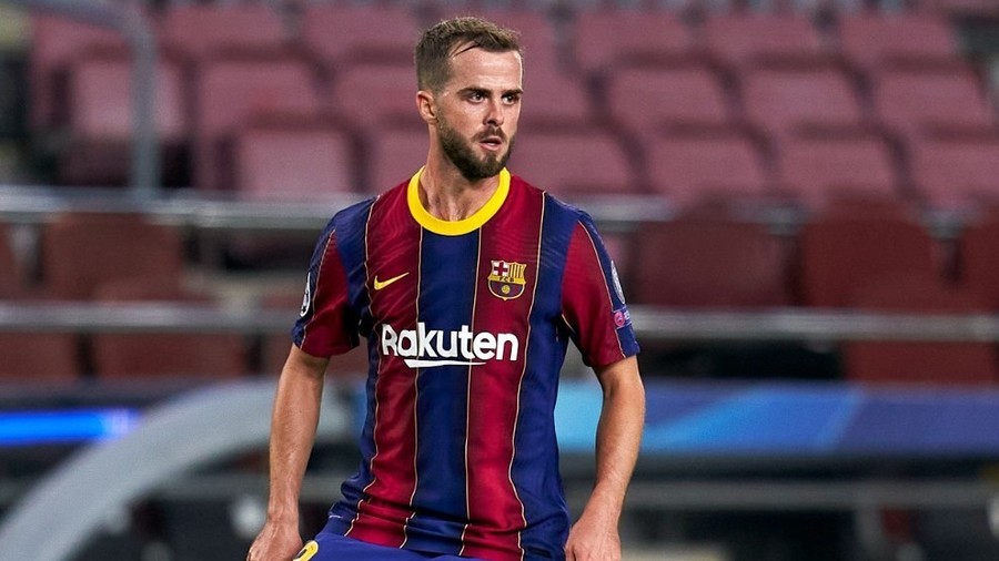 Miralem Pjanic s-ar putea despărţi de FC Barcelona, după doar câteva luni de când a fost transferat