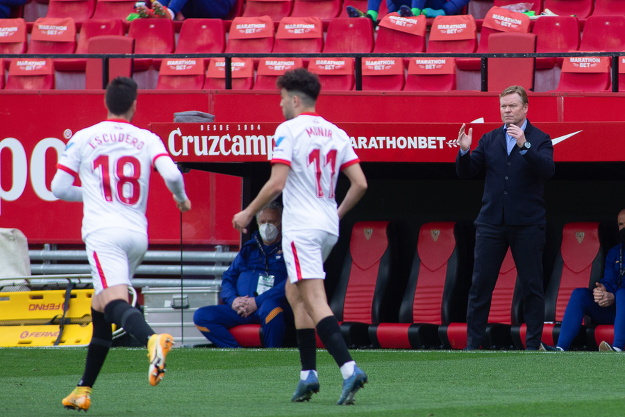 Barcelona speră din nou la titlu în LaLiga, după victoria cu Sevilla. Koeman: “Jocul nostru fără minge a fost cheia”