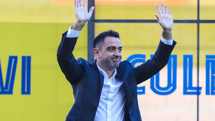 Xavi a fost prezentat pe ”Camp Nou”, în faţa unei audienţe impresionante. Când va conduce primul meci