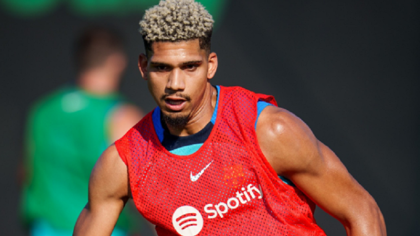 Araujo va fi operat la un tendon la coapsa dreaptă şi va rata Campionatul Mondial