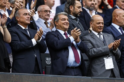 Laporta, despre situaţia Barcelonei din Champions League. ”Pe San Siro arbitrajul a fost scandalos, sunt trist şi furios!”