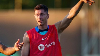 Barcelona are un mentor în persoana lui Lewandowski. Ce a făcut atacantul polonez 