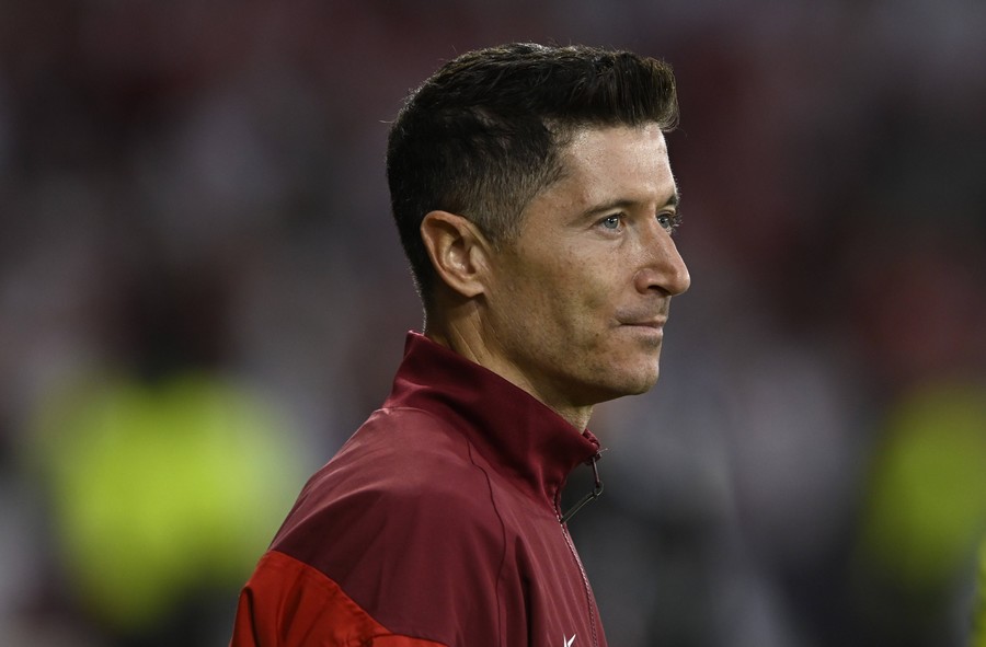 Robert Lewandowski a cerut să fie schimbat în partida Scoţia - Polonia. Problema atacantului Barcelonei