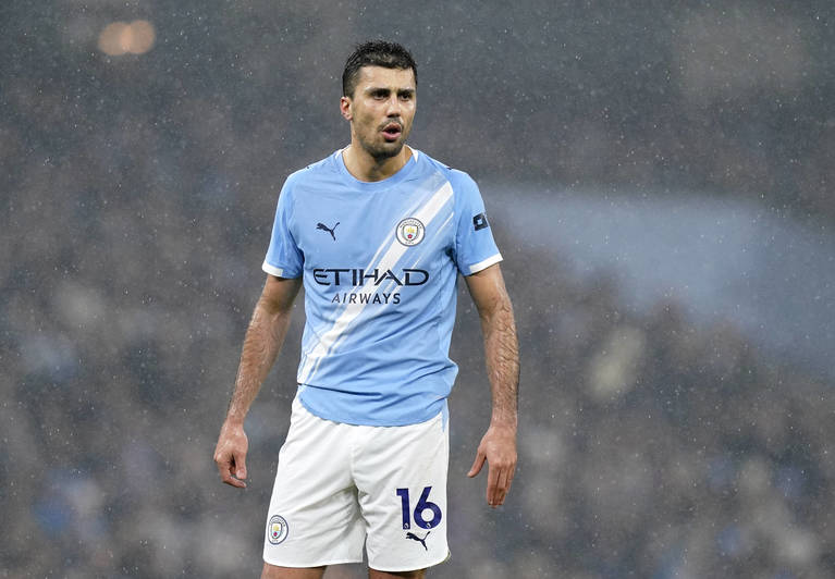 Lovitură uriaşă pe piaţa transferurilor! Dorit de Real Madrid şi Barcelona, Rodri a spus "DA" şi semnează