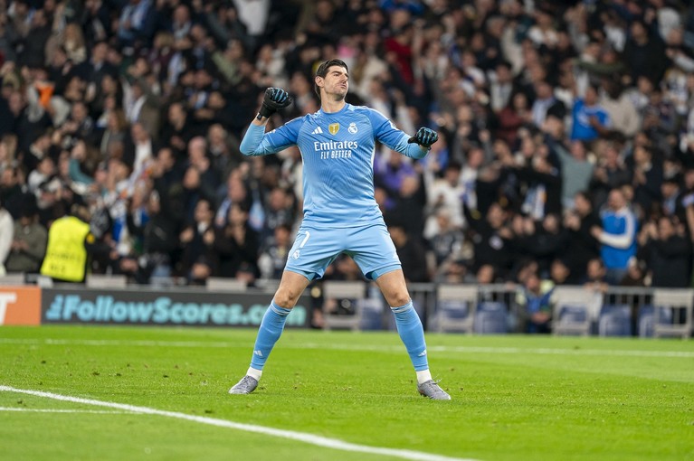 Thibaut Courtois a ieşit în faţă şi a vorbit, după ce Xabi Alonso a ajuns în pericol să fie dat afară de la Real Madrid: „Înţeleg furia”