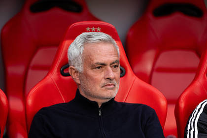 Jose Mourinho pune punct speculaţiilor cu privire la înţelegerea cu Real Madrid. ”Nimeni nu m-a contactat”