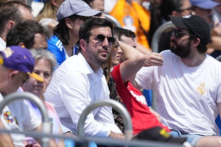 Enrique Riquelme, candidat la preşedinţia lui Real Madrid, susţine că îl va transfera pe Haaland, dacă va câştiga alegerile. Anturajul norvegianului dezminte