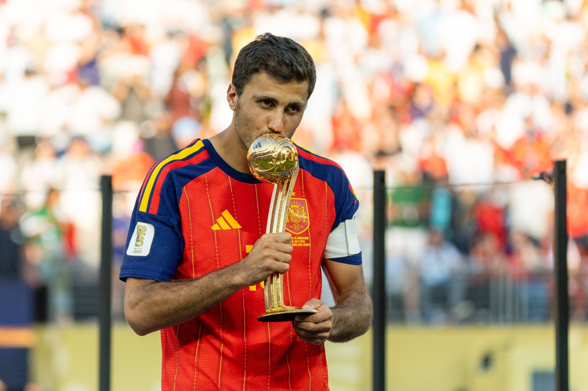 Rodri a ales între Real şi Barcelona. Impresarul său a făcut anunţul-surpriză în toiul nopţii