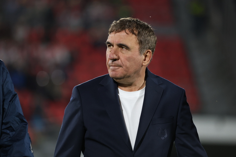 Noul motto al lui Gică Hagi: ”Dacă nu-l ştiţi, notaţi-l!”