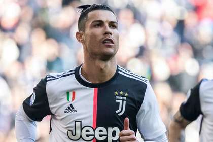 Un mare atacant al Italiei contestă transferul lui Ronaldo la Juventus. ”A eşuat până acum şi o să-mi menţin părerea până când va câştiga Champions League”