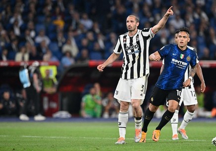 Juventus - Inter Milano se vede duminică, de la 21:45, la Prima Sport 2. Echipele probabile. Programul transmisiunilor de weekend din Serie A