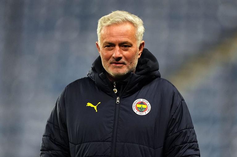 Declaraţiile lui Mourinho stârnesc controverse. Cristi Chivu, luat în colimator: ”Este o adevărată surpriză”