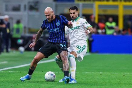 Scandal mare în Italia, după ce Inter ar fi fost favorizată de arbitri: Gianluca Rocchi, şeful delegărilor, s-a suspendat din funcţie. Clubul lui Chivu riscă retrogradarea