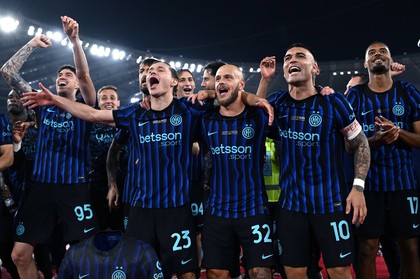 Cristi Chivu poate pierde un om de bază! Real Madrid şi Barcelona se bat pentru semnătura starului de 70.000.000 de euro de la Inter