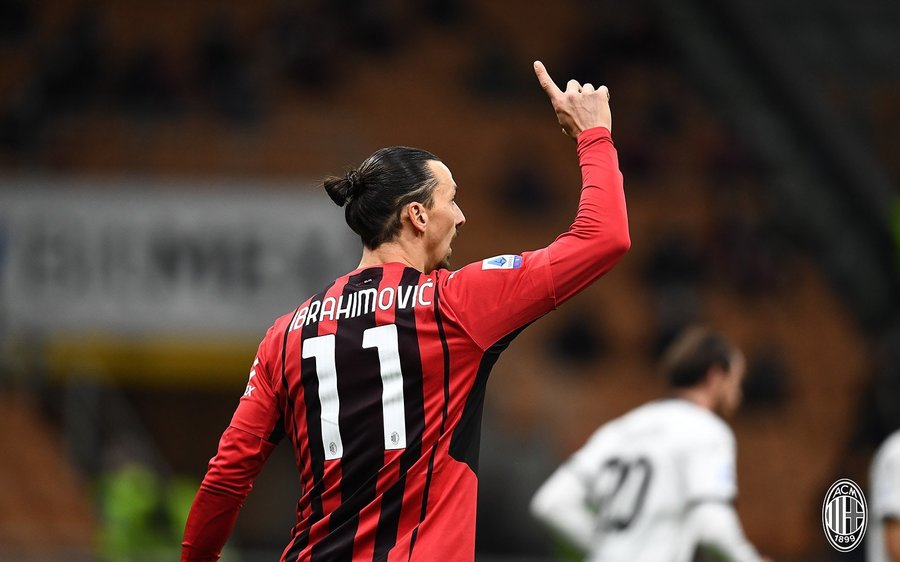 Zlatan Ibrahimovic a fost convocat la naţională la 41 de ani. Ce record poate doborî