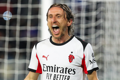 Bomba verii! Luka Modric semnează