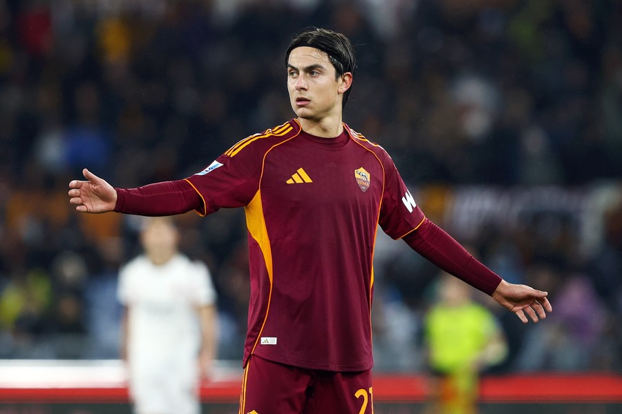 Surpriză uriaşă! Dybala pleacă de la AS Roma şi semnează cu fosta echipă a lui Maradona