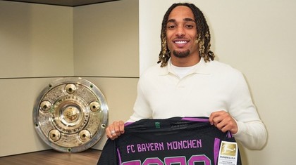 Bayern Munchen l-a achiziţionat pe fundaşul francez Sacha Boey