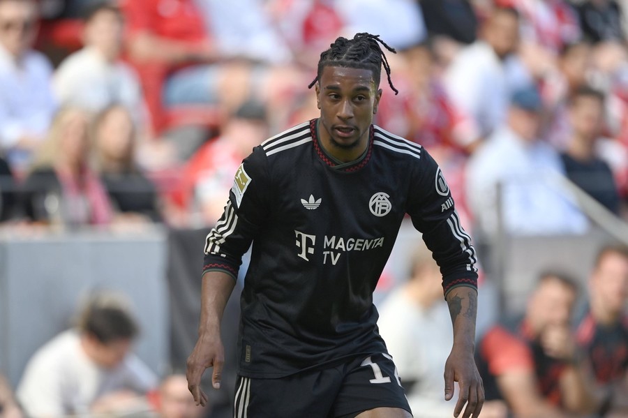 Michael Olise, în atenţia unui club din Premier League. Bayern Munchen nu vrea să-l vândă