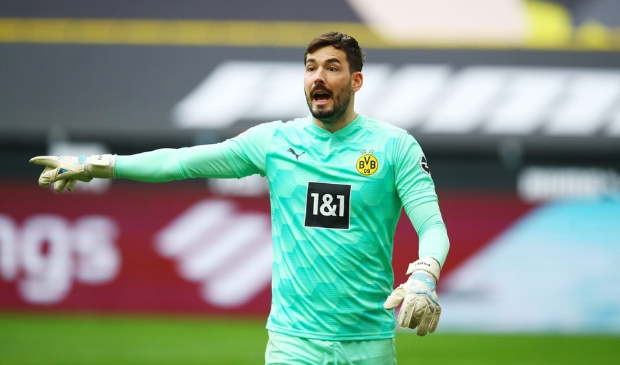 Portarul Roman Burki pleacă de la Borussia Dortmund în MLS
