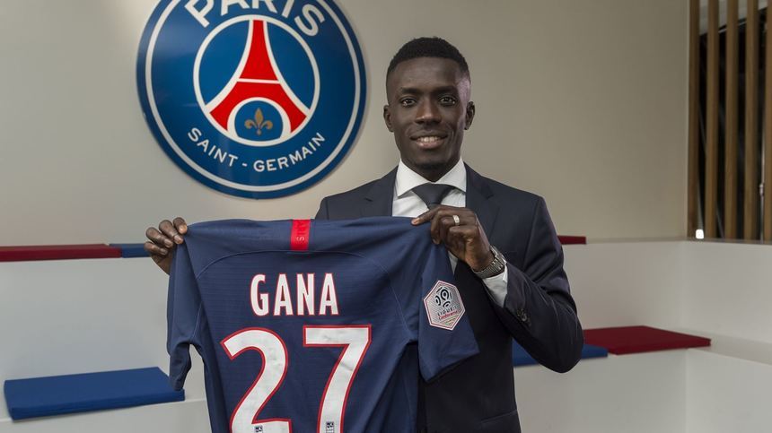 Idrissa Gueye a refuzat să poarte un tricou cu un mesaj antihomofobie şi a fost scos din lotul PSG la meciul cu Montpellier