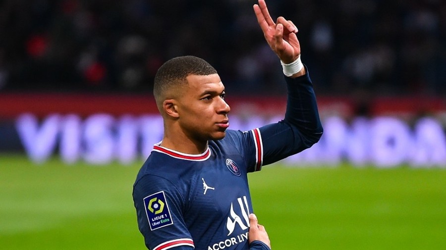 Mbappe a criticat decizia PSG-ului în mediul virtual! Francezul, reacţie total neaşteptată care spune multe 