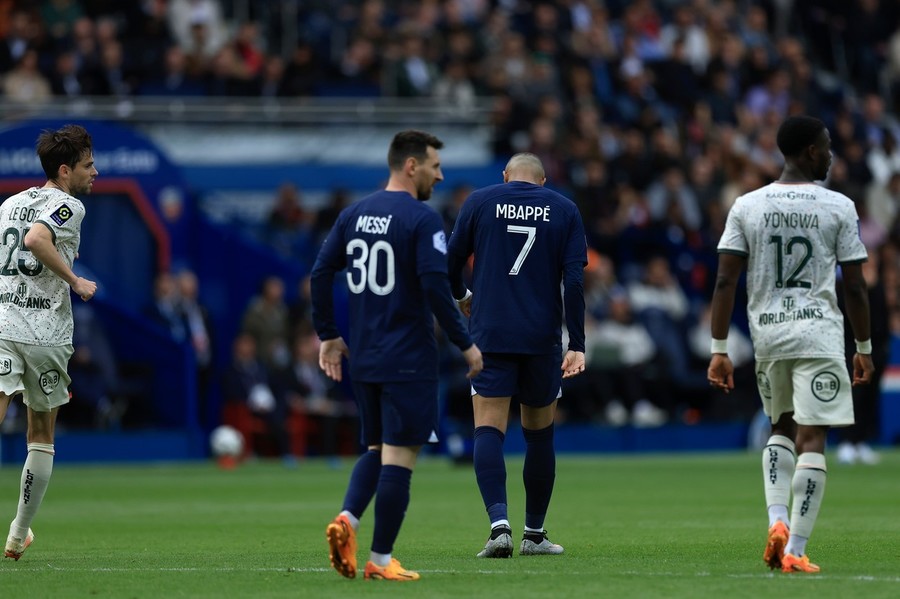 VIDEO ǀ Surpriză mare în PSG – Lorient, 1-3! Messi şi Mbappe, neputincioşi în faţa unei echipe medii din Ligue 1