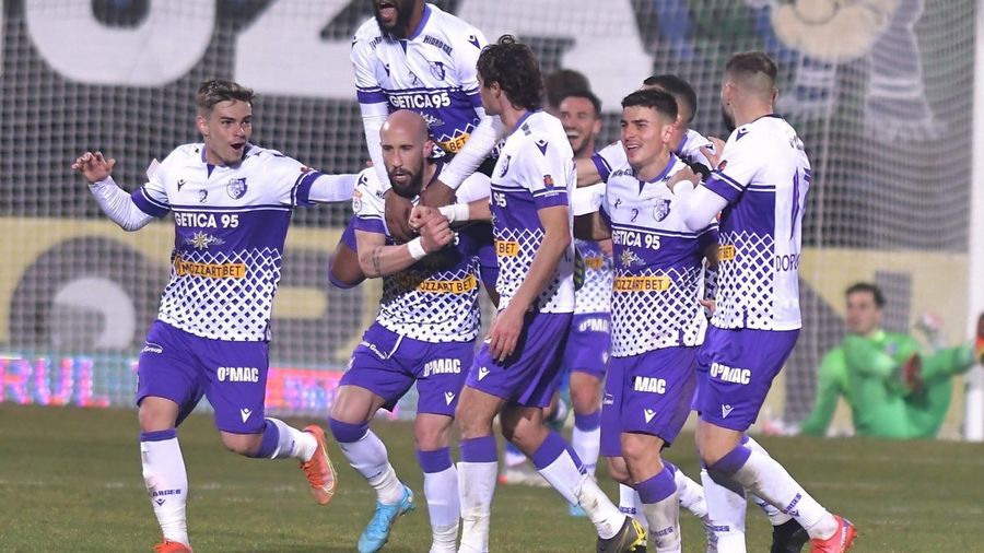 OFICIAL ǀ FC Argeş, extrem de activă pe piaţa transferurilor. Piteştenii au prezentat cinci jucători într-o singură zi