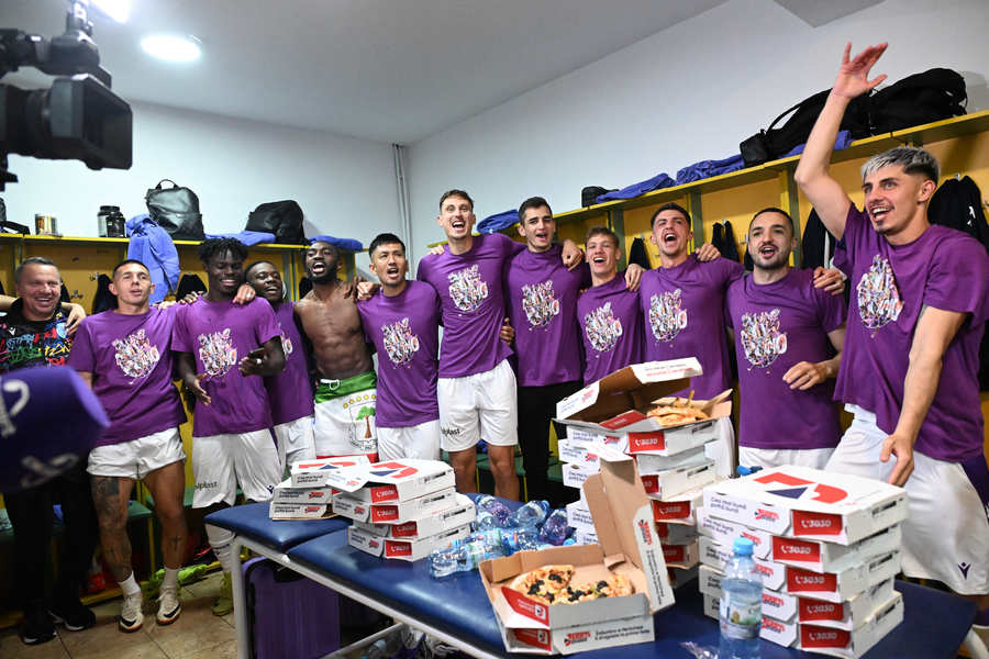 Prima pe care o va primi fiecare jucător de la CFC Argeş pentru promovarea în Superliga