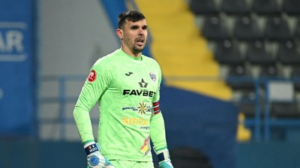 David Lazăr schimbă echipă după ce a retrogradat cu Gloria Buzău! Experimentatul portar va continua în Superliga