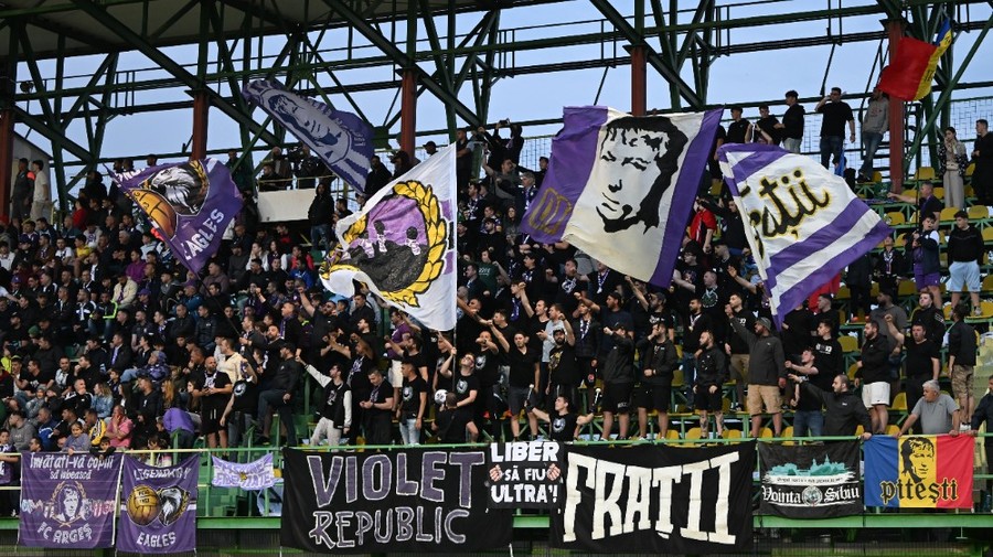 FC Argeş continuă campania agresivă de transferuri! Piteştenii au bătut palma cu fostul jucător de la Rapid şi UTA