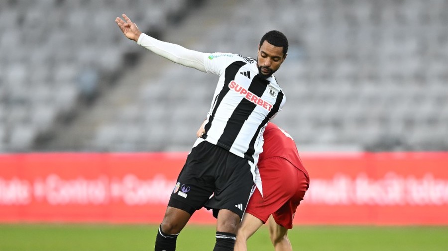 Adel Betttaieb a plecat de la „U” Cluj şi a semnat cu altă echipă din Superliga! Anunţ oficial din partea clubului