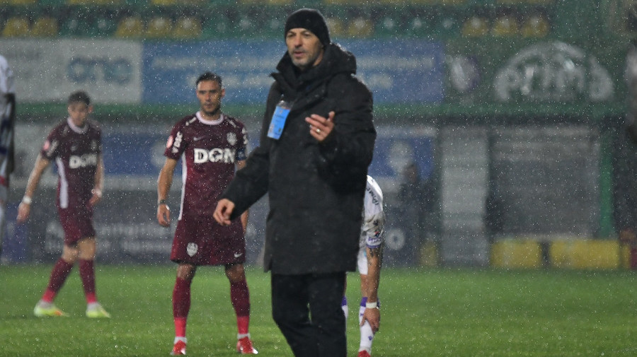 Bogdan Andone rămâne moderat cu privire la şansele la play-off. ”Suntem o echipă nou-promovată, avem mult de muncă”