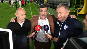 Primarul din Piteşti, intervenţie în forţă după decizia inexplicabilă a arbitrului de la ultimul meci! | VIDEO EXCLUSIV